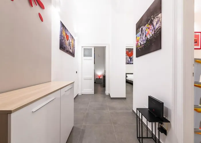 Colosseum Hub Apartment Rom